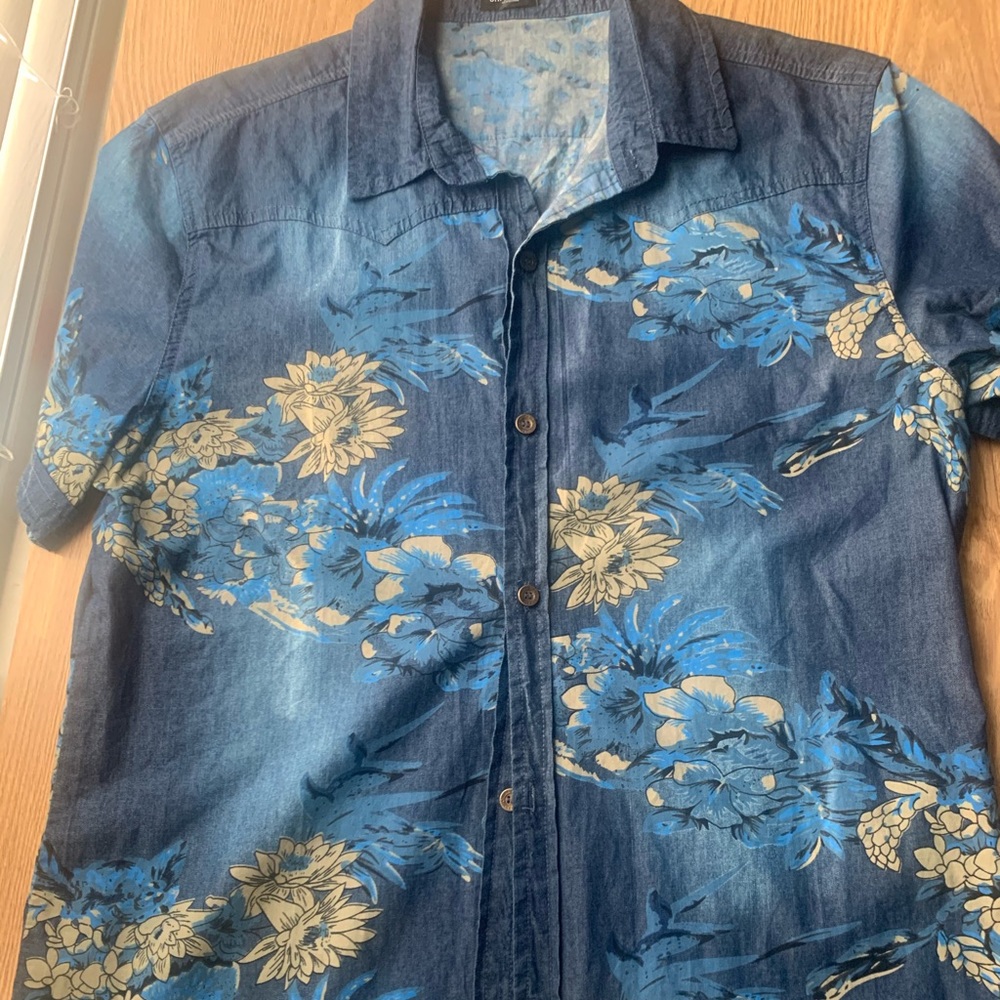 Blue floral button down